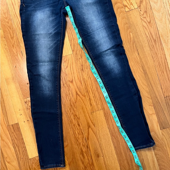 Express Mid Rise Legging Jean - Picture 8 of 9
